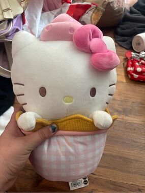 Hello kitty ice cream cone plush nwt